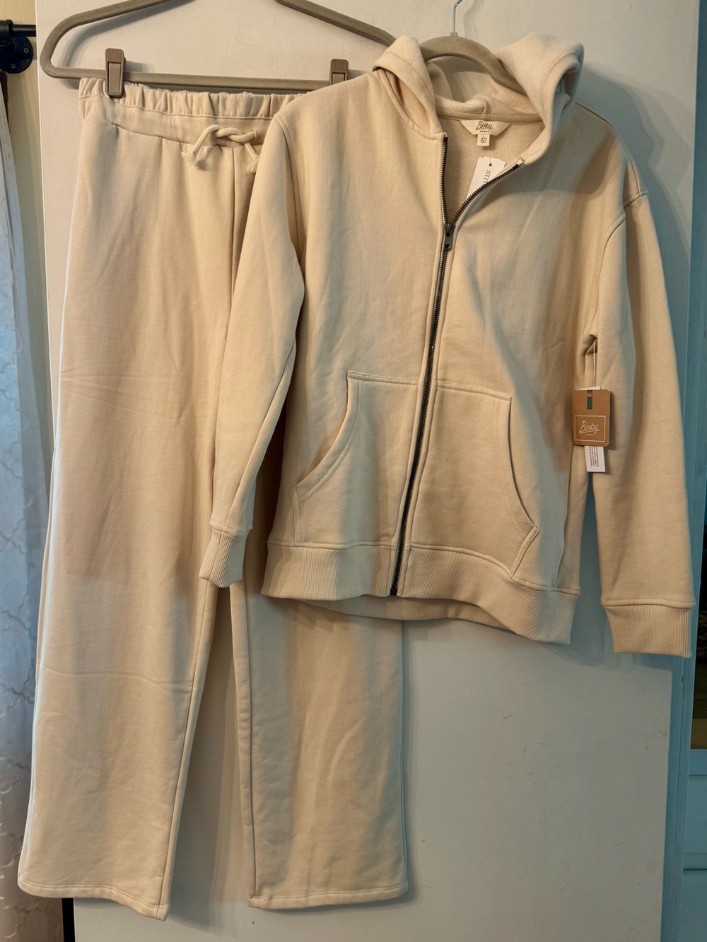 Bixby Kids Large Cozy Cream Zip Hoodie & Drawstring Sweatpants Set